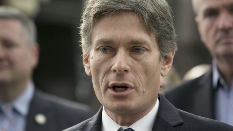 Malinowski wants right to vote for illegal immigrants?